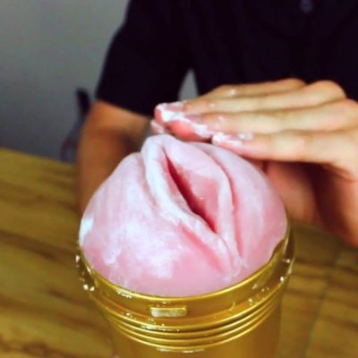 Phấn Bảo Quản Silicone Fleshlight Renewing Powder